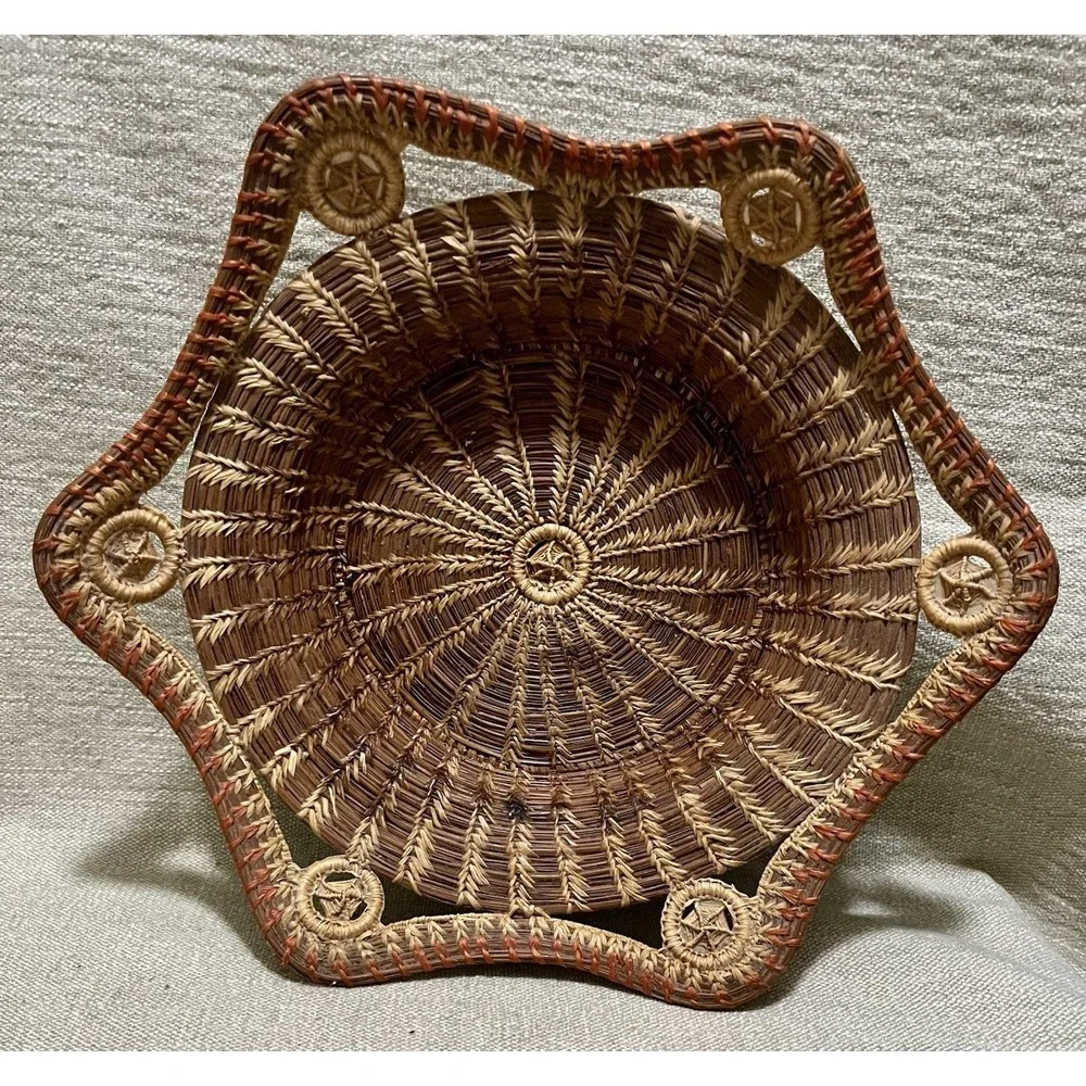 Vtg Coiled Pine Needle Basket 6 Sided Sunburst Scalloped Hexagonal Rim 3 Tone